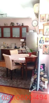 Prodaja, trosoban stan, 70m², Kalenić Pijaca, Vračar Sve Podlokacije - image 4
