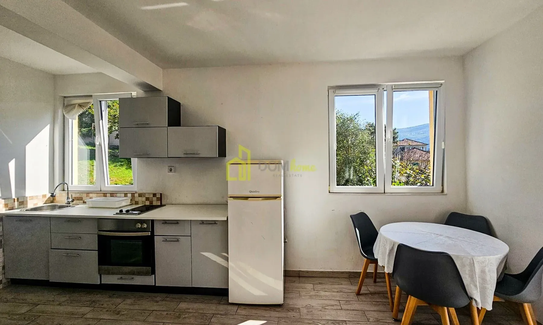 Prodaja, jednosoban stan, 52m², Kumbor, Herceg Novi