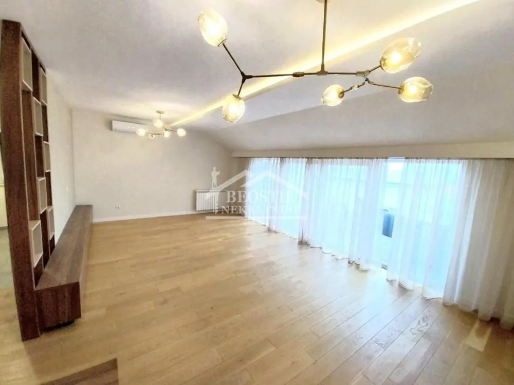 Prodaja, četvorosoban stan, 78m², Lekino Brdo, Voždovac Sve Podlokacije