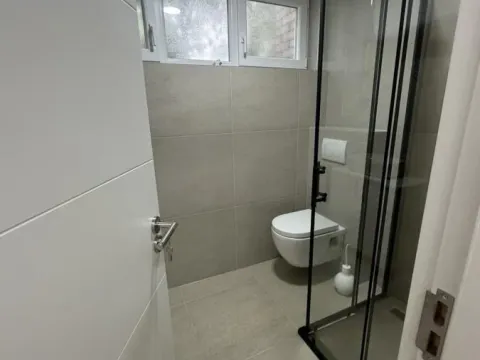 Izdavanje, trosoban stan, 55m², Grbavica, Novi Sad Sve Podlokacije - image 10