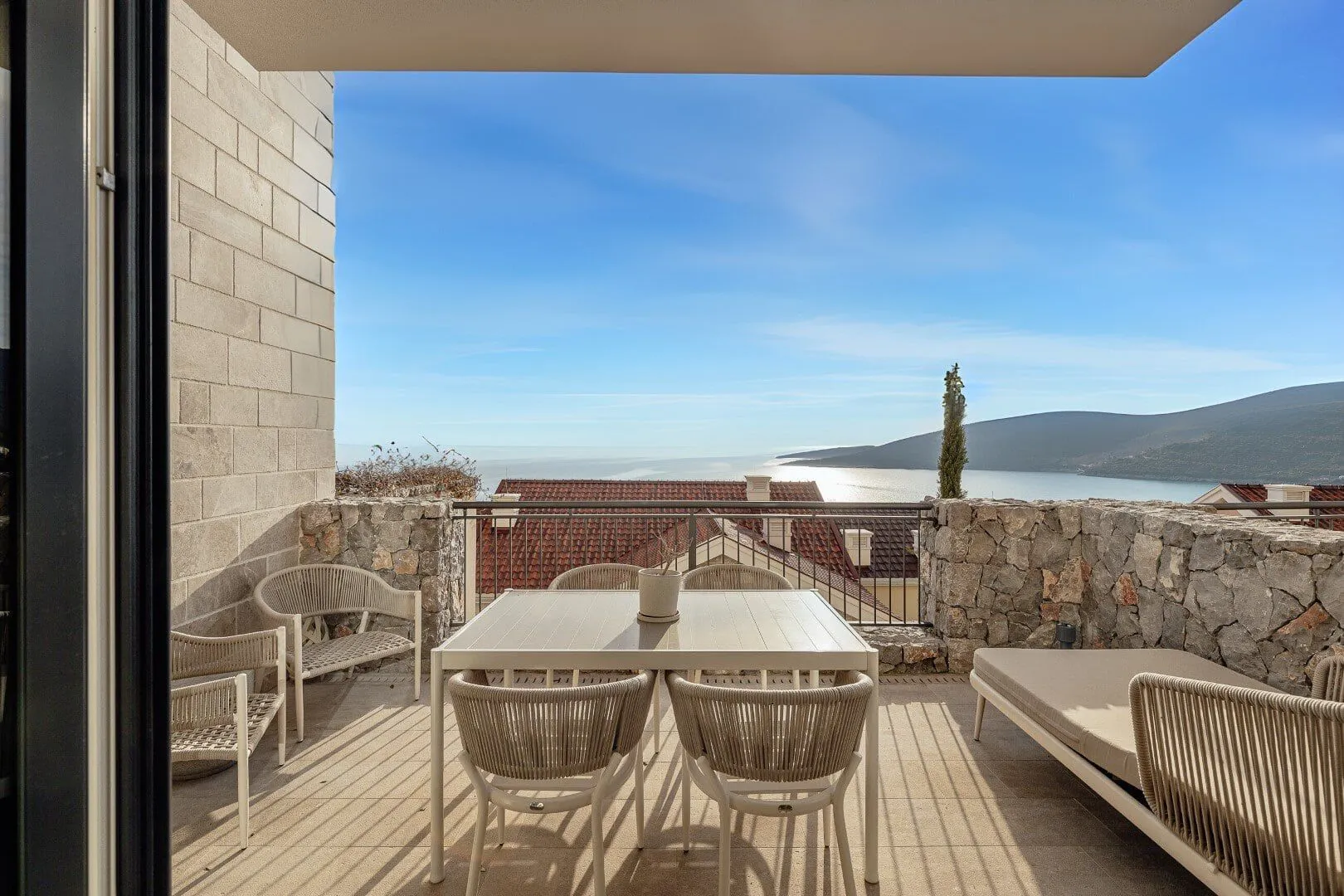 Prodaja, jednosoban stan, 52m², Luštica Bay, Tivat