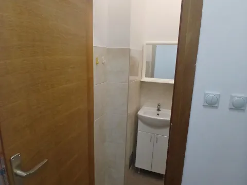 Izdavanje, jednosoban stan, 30m², Medijana, Niš - image 14