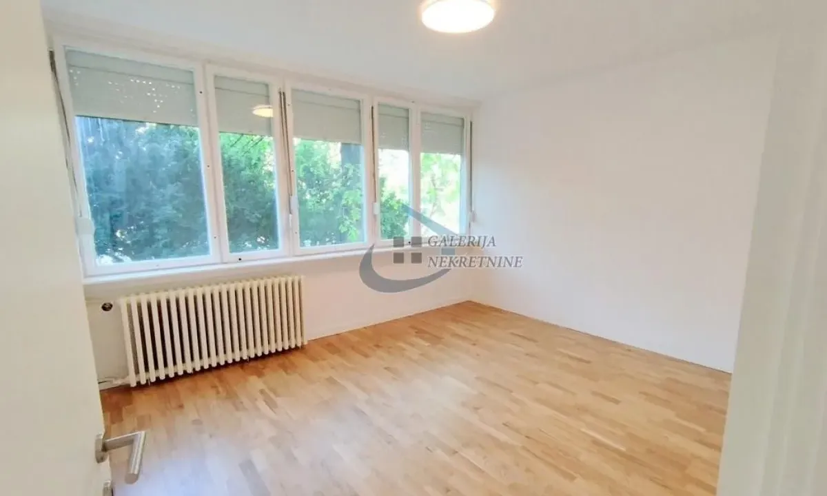 Izdavanje, dvosoban stan, 58m², Čukarica, Beograd