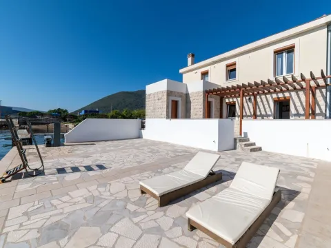 Sale, house, 110m², Bijela, Herceg Novi - image 22