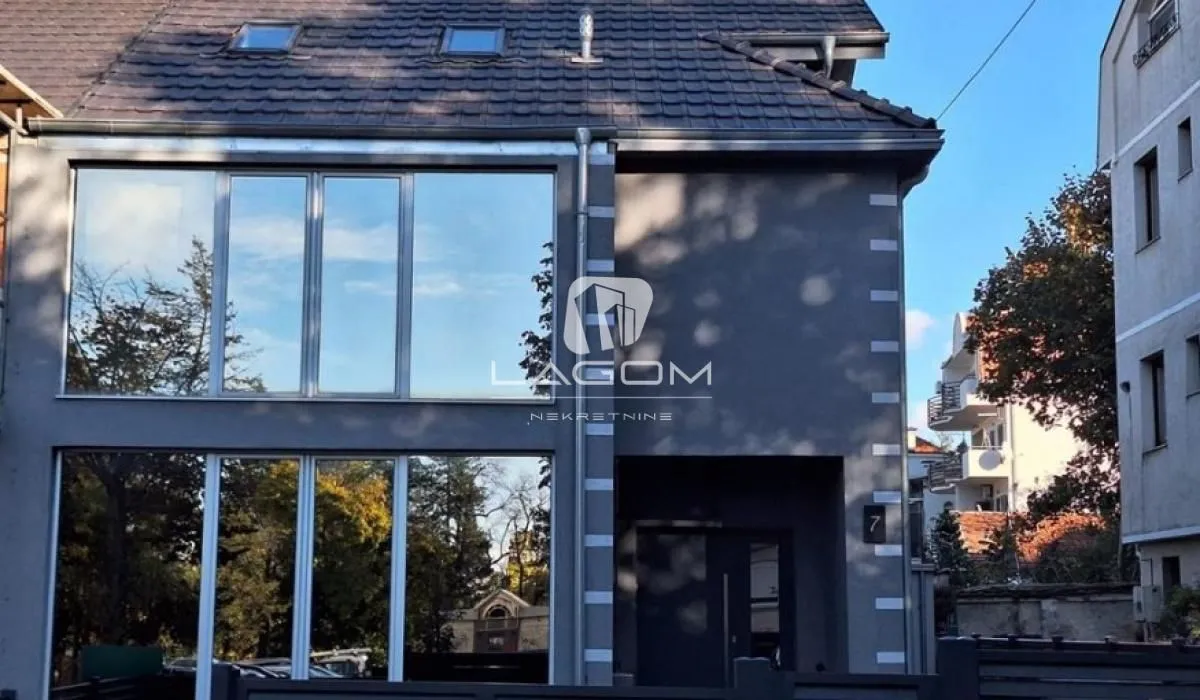 Sale, house, 343m², Banovo Brdo, Beograd