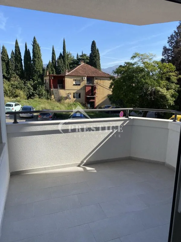 Rent, two bedroom apartment, 70m², Gorica C, Podgorica