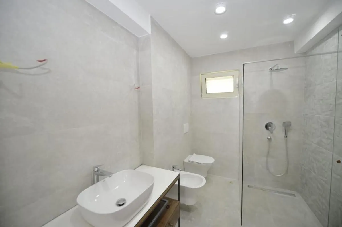 Sale, three bedroom apartment, 121m², Kotor, Crna Gora