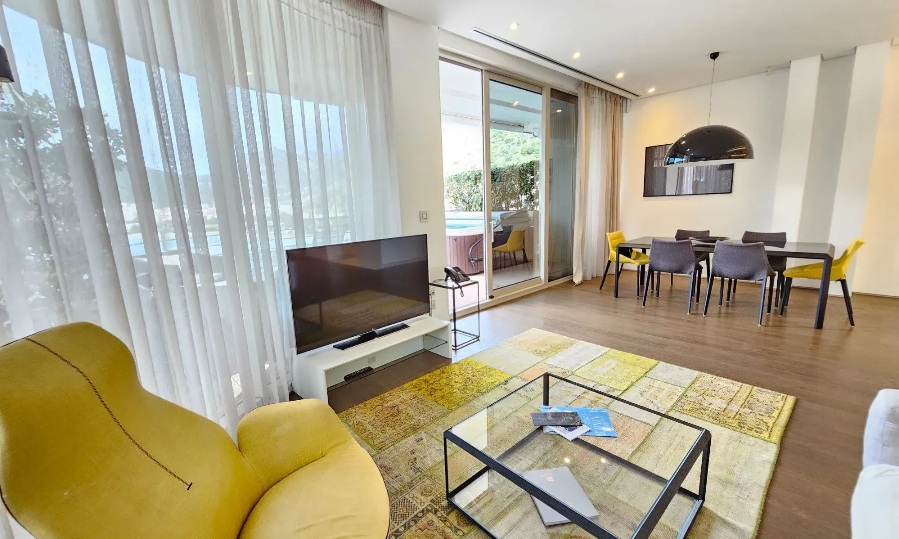 Rent, two bedroom apartment, 153m², Budva, Crna Gora