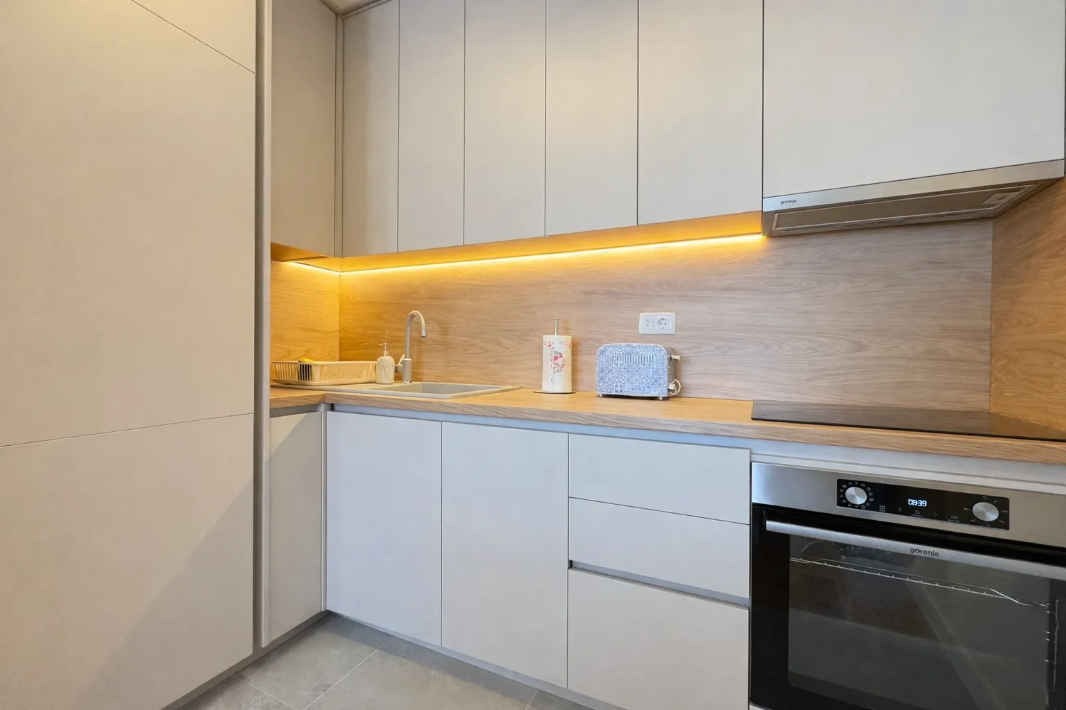 Stan-na-dan, jednosoban stan, 50m², Central Point, Podgorica