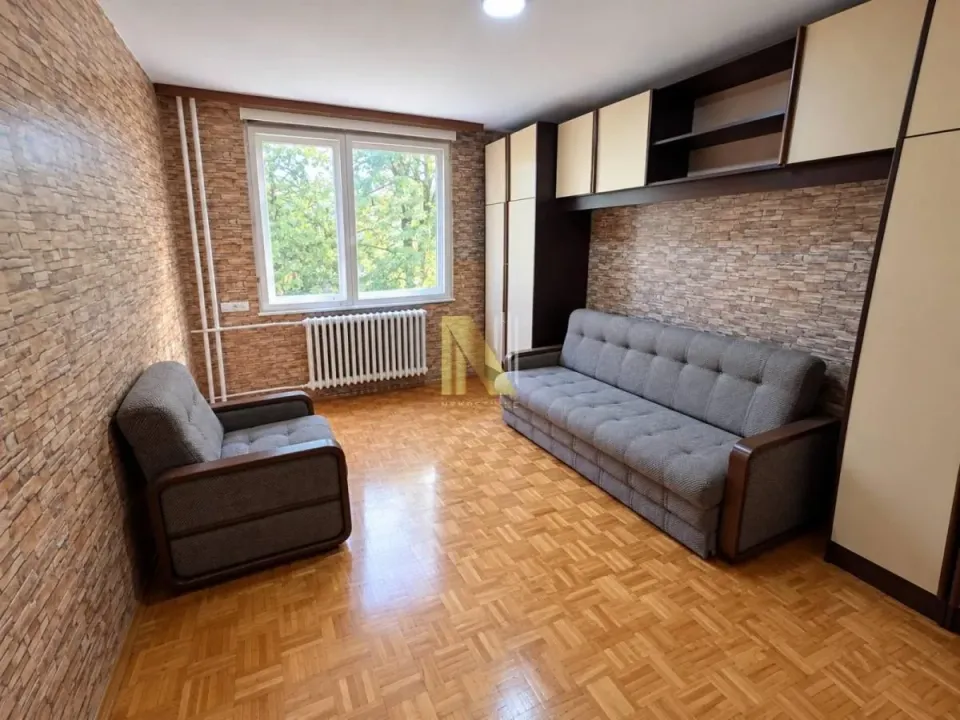 Rent, office space, 49m², Detelinara, Novi Sad Sve Podlokacije