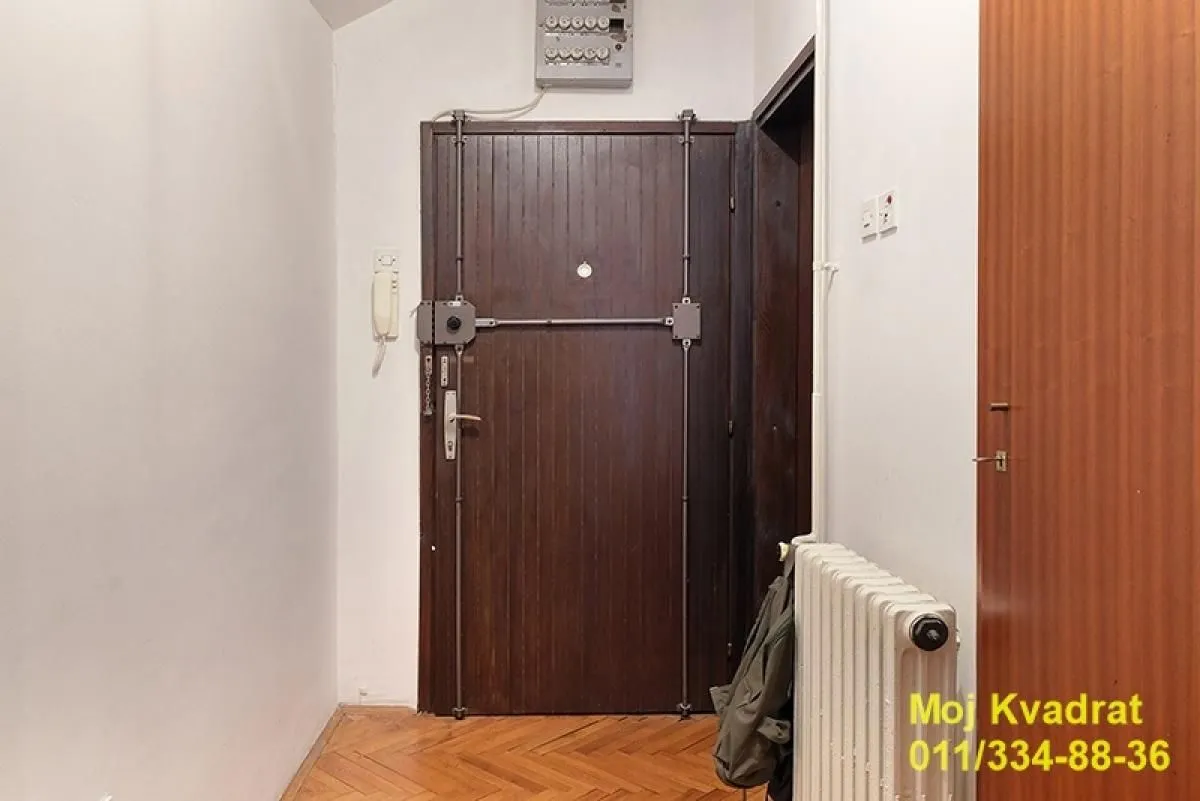 Sale, two bedroom apartment, 57m², Savski Venac, Beograd