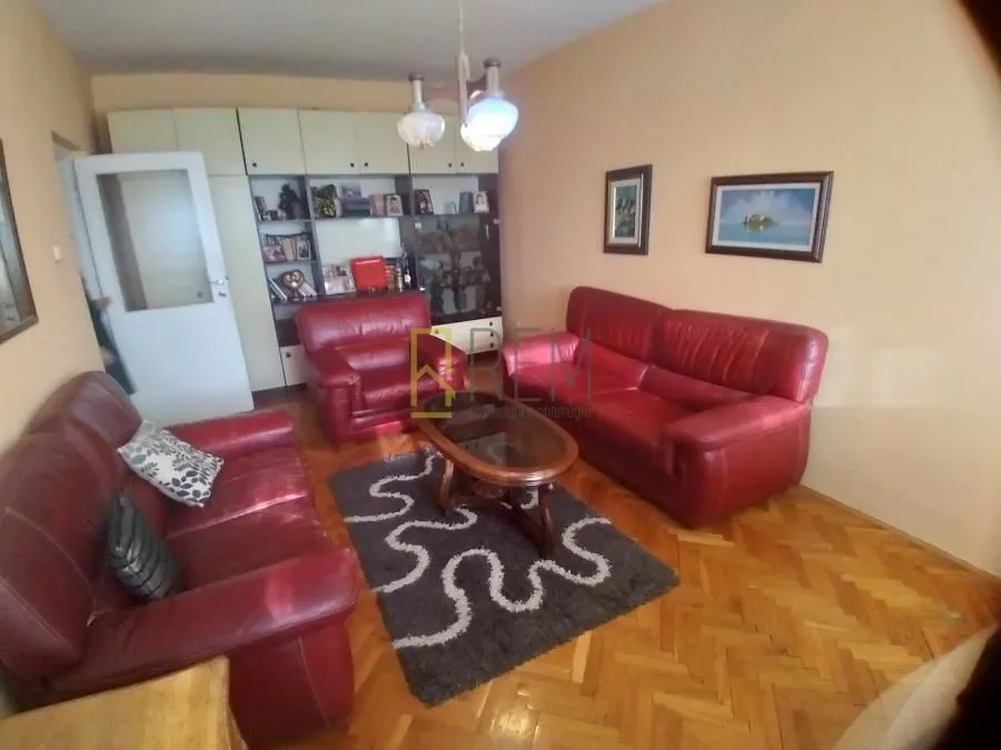 Prodaja, trosoban stan, 108m², Tuški Put, Podgorica
