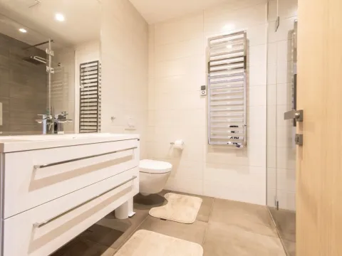 Prodaja, dvosoban stan, 156m², Budva, Crna Gora - image 19