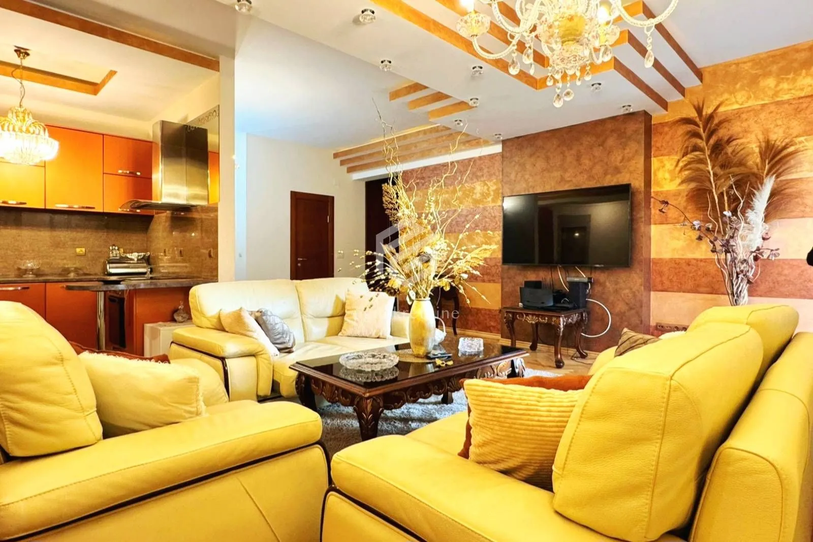Rent, three bedroom apartment, 115m², Velji Vinogradi, Budva