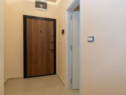 Sale, one bedroom apartment, 46m², Podgorica, Crna Gora - image 7