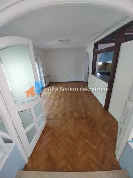 Rent, apartment, 250m², Neimar, Vračar Sve Podlokacije