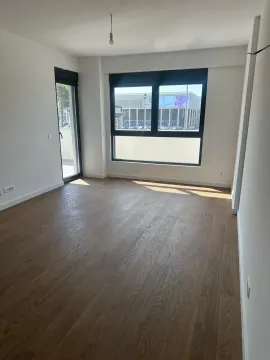 Prodaja, jednosoban stan, 45m², Centar, Bar - image 2