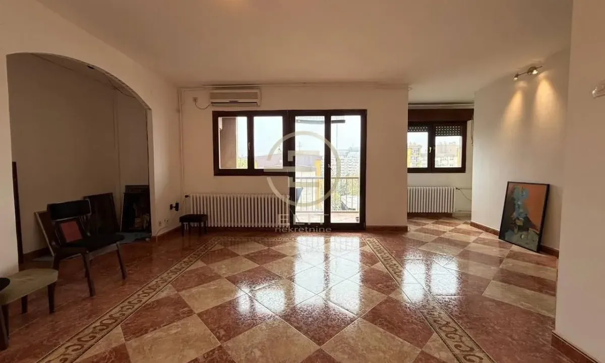 Prodaja, trosoban stan, 81m², Liman 1, Novi Sad Sve Podlokacije