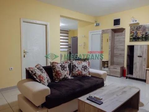 Izdavanje, stan, 120m², Telep, Novi Sad Sve Podlokacije - image 2