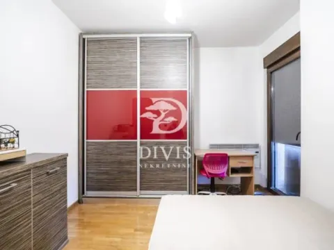 Sale, three bedroom apartment, 60m², Zvezdara Sve Podlokacije, Beograd - image 15