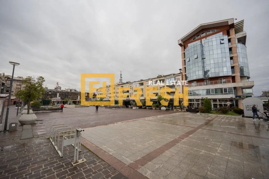 Izdavanje, poslovni prostor, 79m², Preko Morače, Podgorica