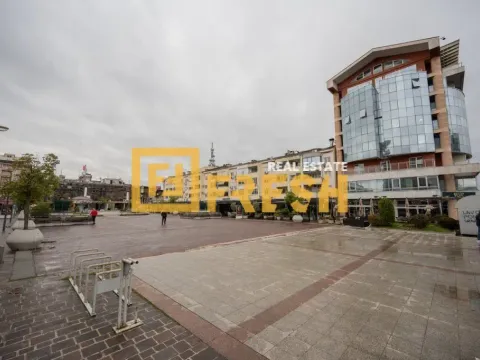 Rent, office space, 79m², Preko Morače, Podgorica - image 1