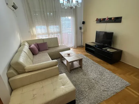 Rent, one bedroom apartment, 52m², Centar, Bar - image 3