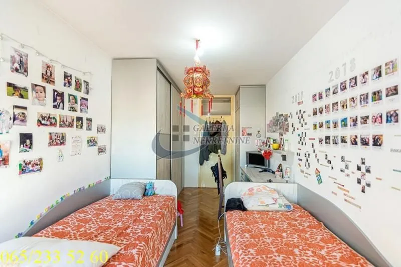 Sale, three bedroom apartment, 77m², Hala Pionir, Palilula Sve Podlokacije