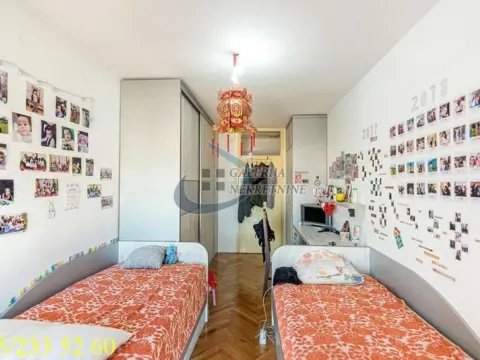 Sale, three bedroom apartment, 77m², Hala Pionir, Palilula Sve Podlokacije - image 10