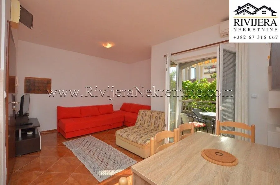 Prodaja, jednosoban stan, 38m², Baošići, Herceg Novi