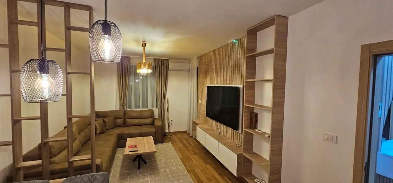 Rent, two bedroom apartment, 65m², City Kvart, Podgorica
