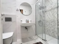 Izdavanje, jednosoban stan, 50m², Central Point, Podgorica - image 9