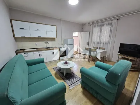 Izdavanje, jednosoban stan, 40m2, Salajka, Novi Sad, Novi Sad Izdavanje, jednosoban stan, 40m2, Salajka, Novi Sad, Novi Sad