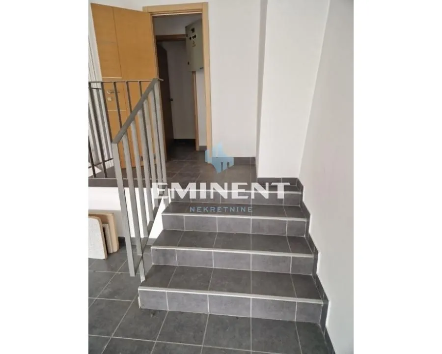 Rent, office space, 144m², Stari Grad, Beograd