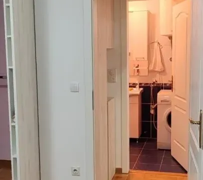 Rent, two bedroom apartment, 48m², Altina, Beograd - image 8