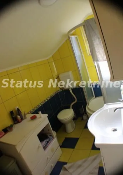 Izdavanje, kuća, 99m², Sremska Kamenica, Petrovaradin