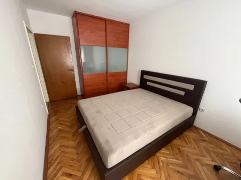 Izdavanje, jednosoban stan, 55m², Kruševac, Podgorica - image 3