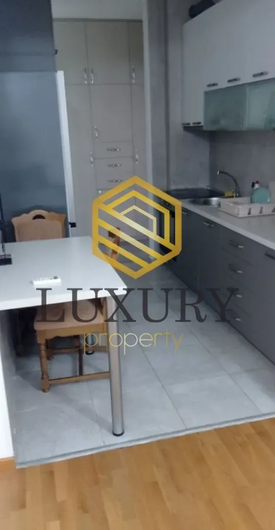 Izdavanje, dvosoban stan, 75m², Zabjelo, Podgorica