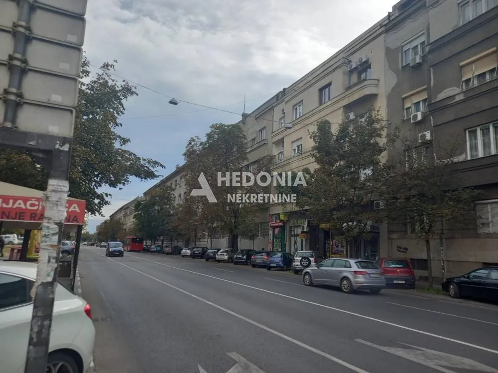 Prodaja, trosoban stan, 64m², Zemun Sve Podlokacije, Beograd