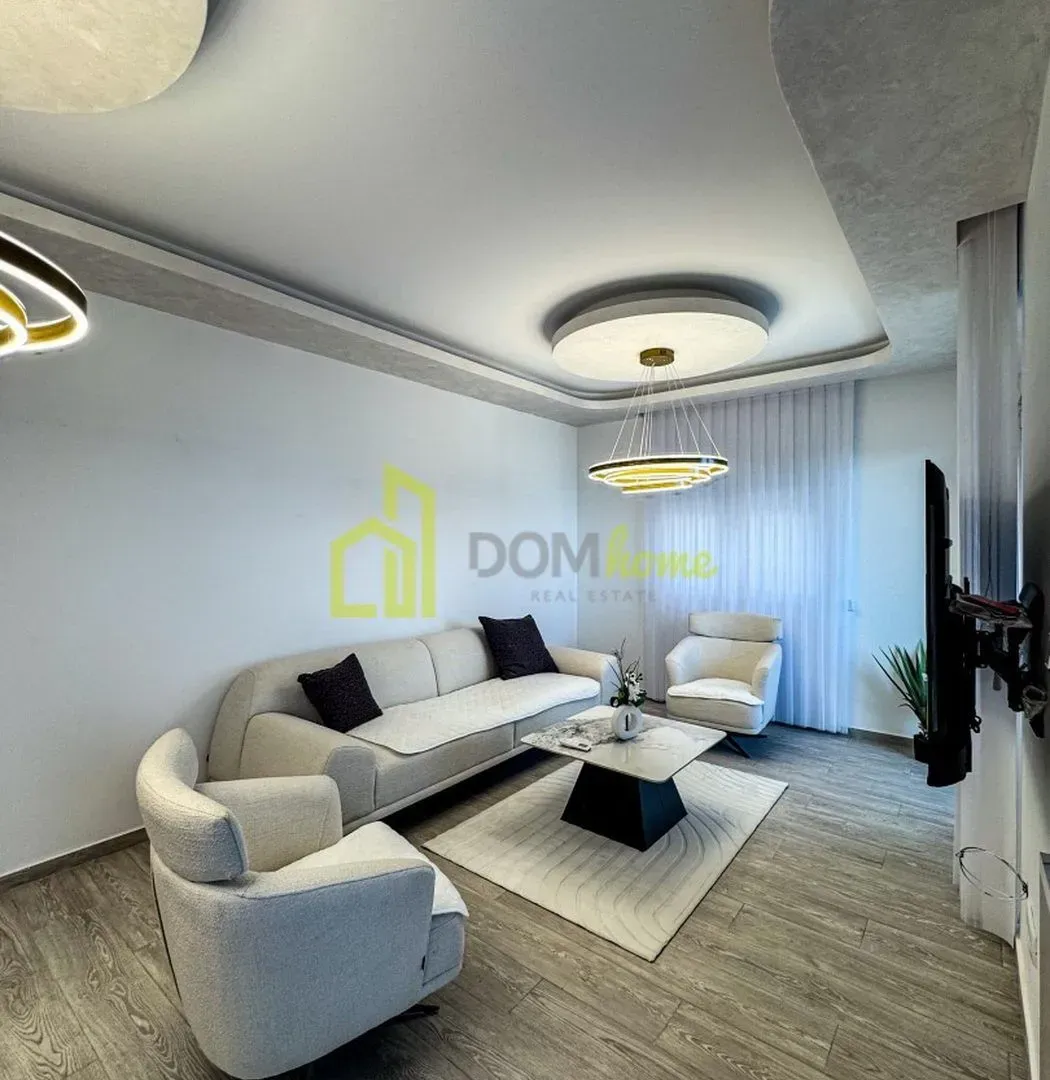 Sale, two bedroom apartment, 74m², Bečići, Budva