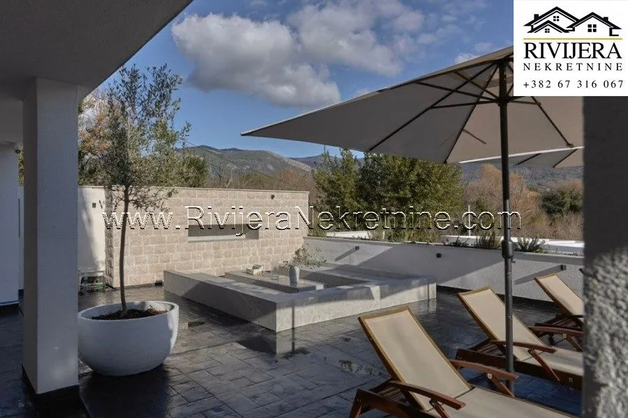 Prodaja, kuća, 424m², Tivat, Crna Gora