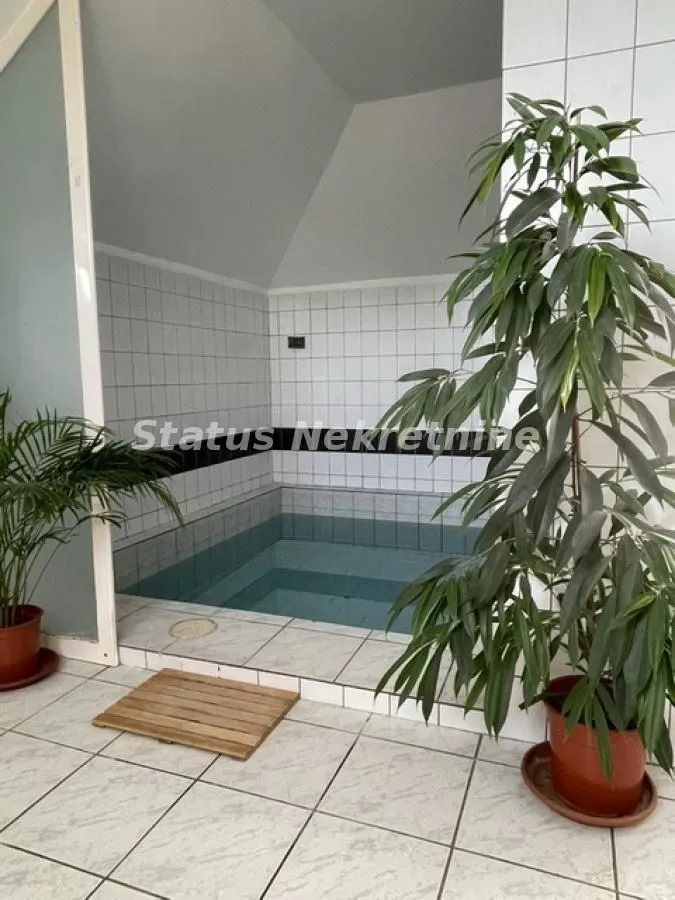 Rent, house, 320m², Telep, Novi Sad Sve Podlokacije