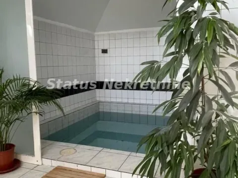 Izdavanje, kuća, 320m², Telep, Novi Sad Sve Podlokacije - image 12