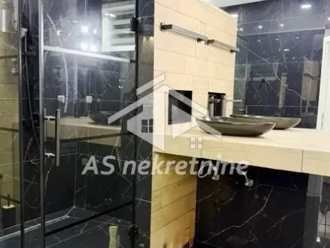 Rent, apartment, 120m², Kalenić Pijaca, Vračar Sve Podlokacije - image 9