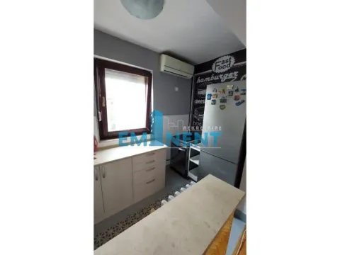 Rent, two bedroom apartment, 42m², Stari Grad, Beograd - image 7