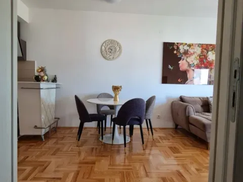 Sale, one bedroom apartment, 49m², Ljubović, Podgorica - image 4