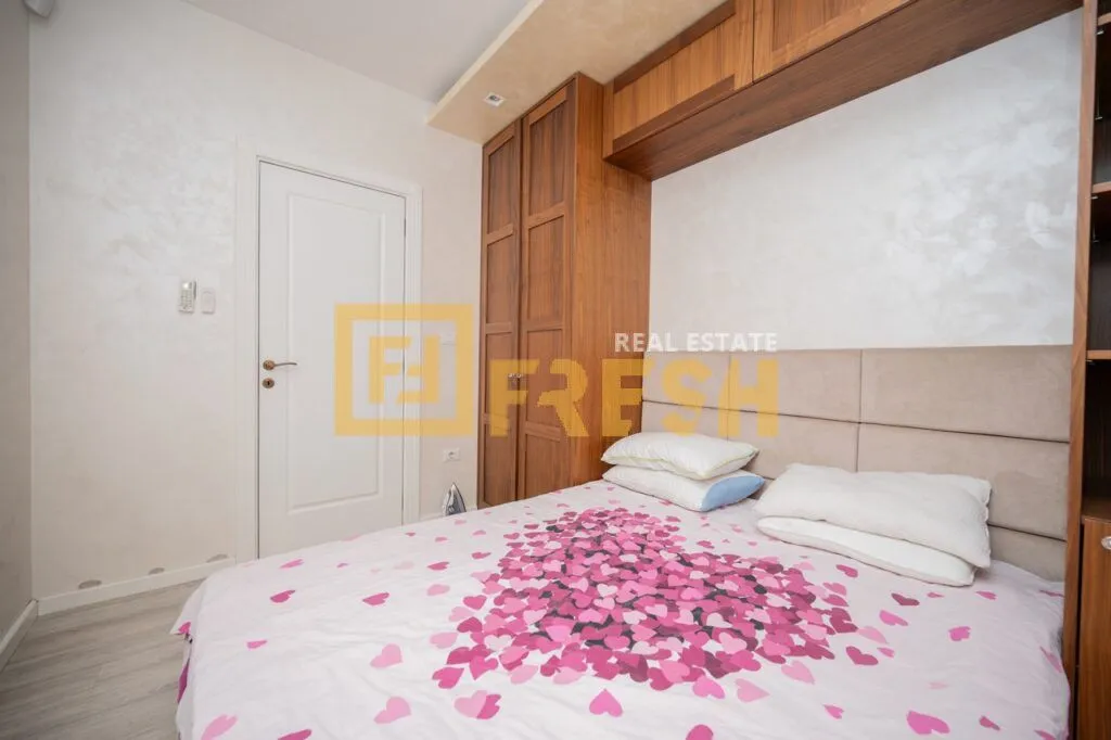 Prodaja, trosoban stan, 180m², City Kvart, Podgorica