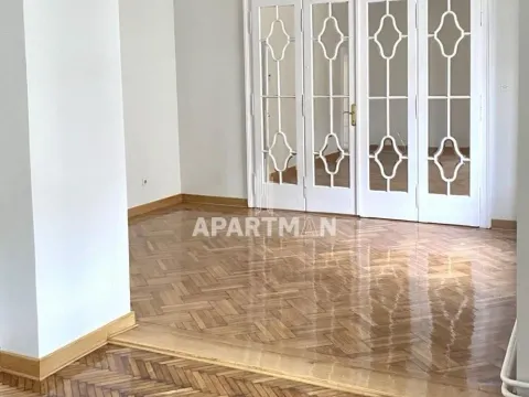 Izdavanje, stan, 239m², Stari Grad, Beograd - image 2