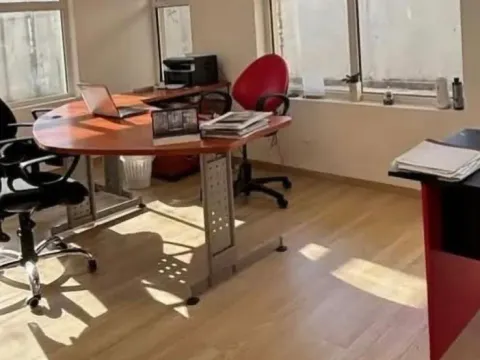 Izdavanje, poslovni prostor, 31m², Centar, Podgorica - image 2