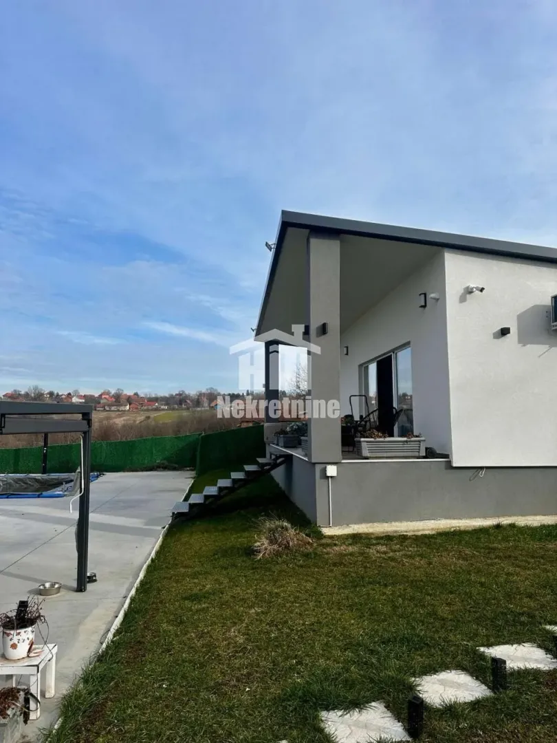 Prodaja, kuća, 92m², Lisović, Barajevo